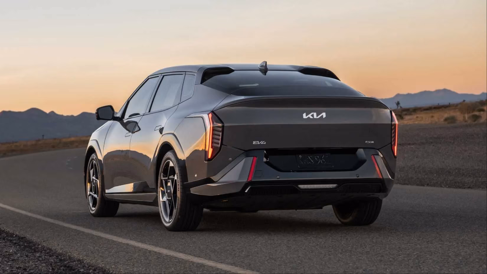 2026-kia-ev4-the-electric-compact-sedan-that-turns-commutes-into-moments-image-1