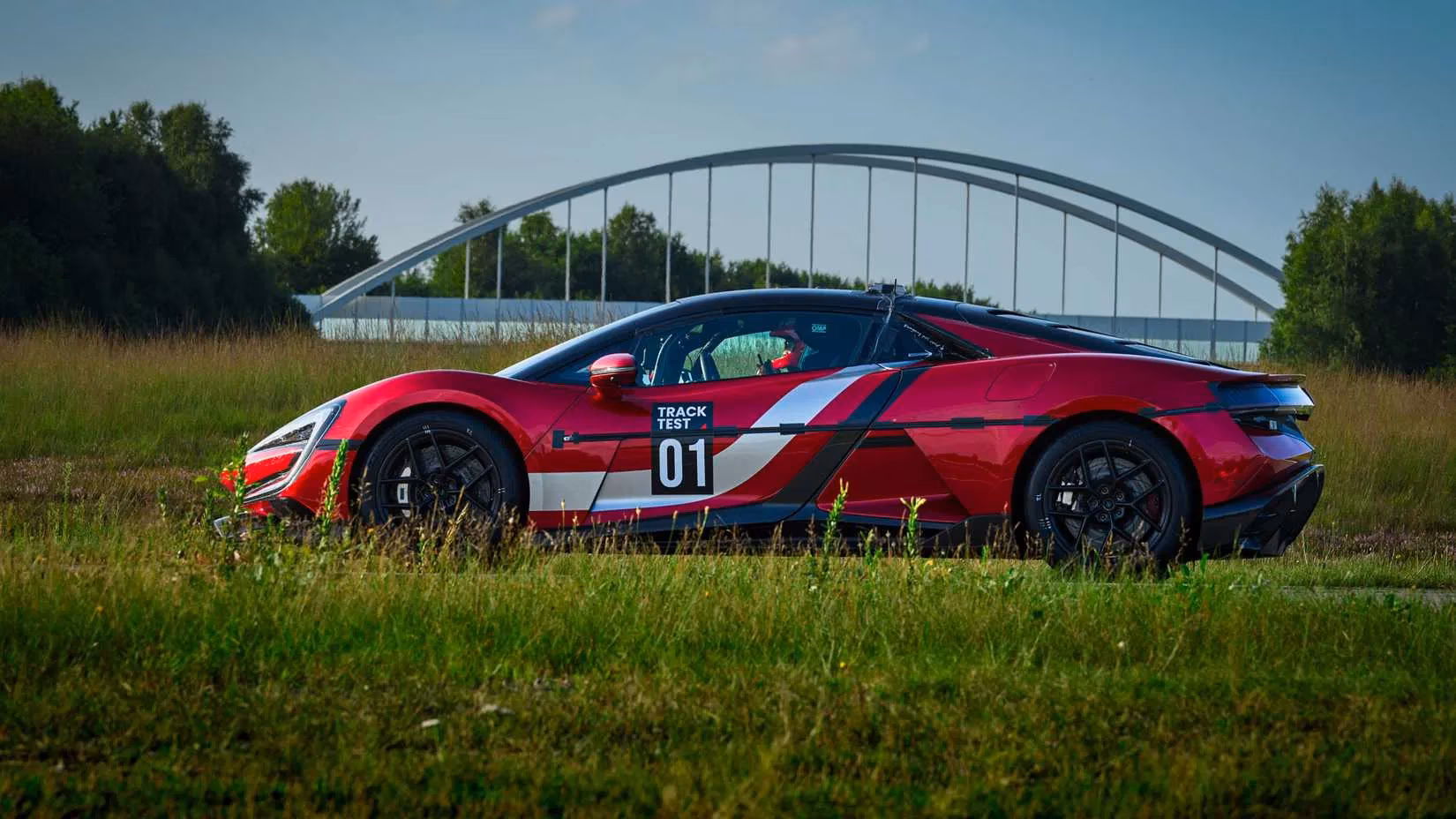 byd-s-yangwang-u9-track-edition-shatters-ev-top-speed-world-record-at-293-54-mph-image-1