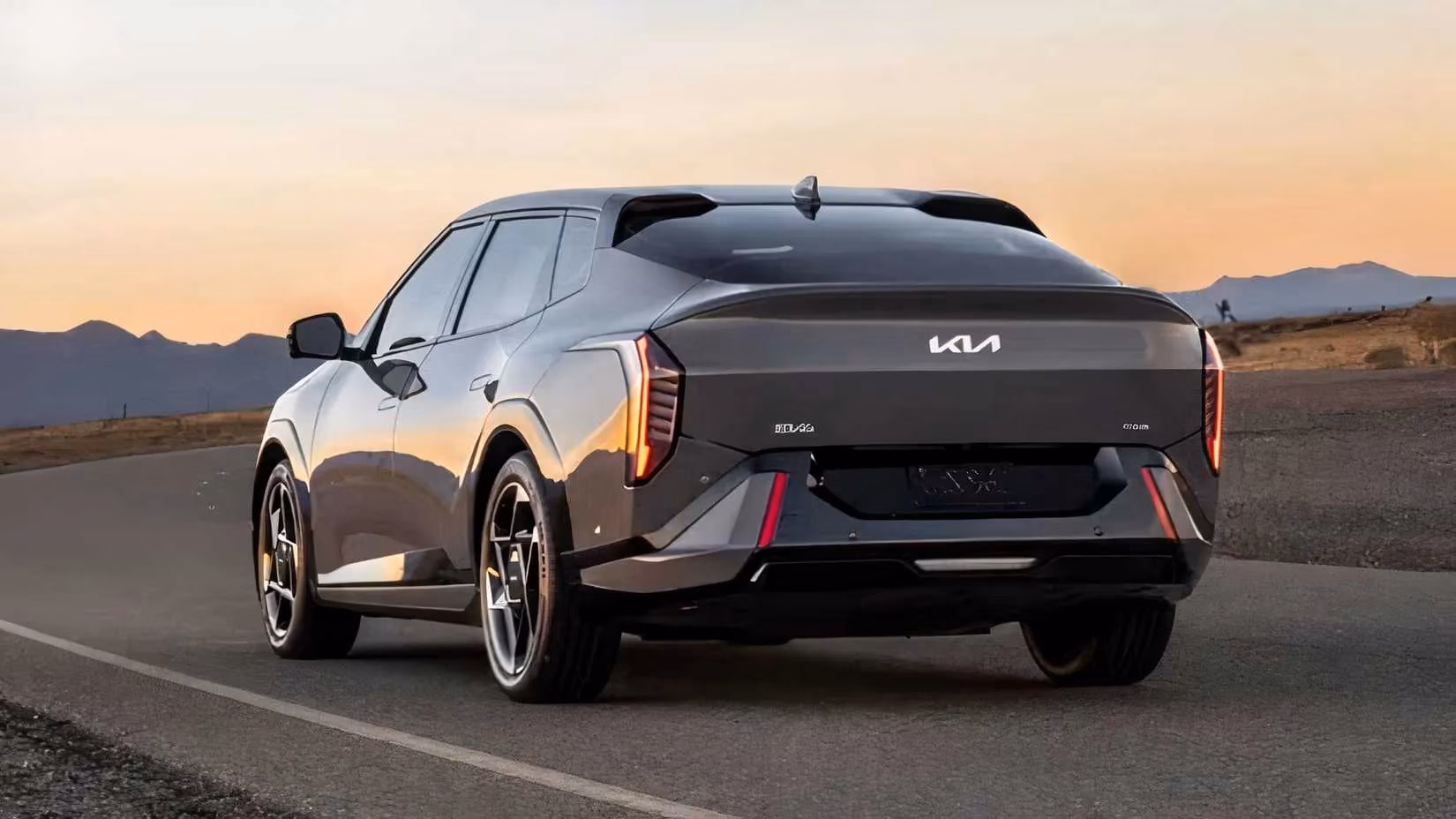 kia-s-electric-truck-and-ev4-sedan-stalled-by-unpredictable-tariffs-putting-u-s-plans-on-ice-image-2