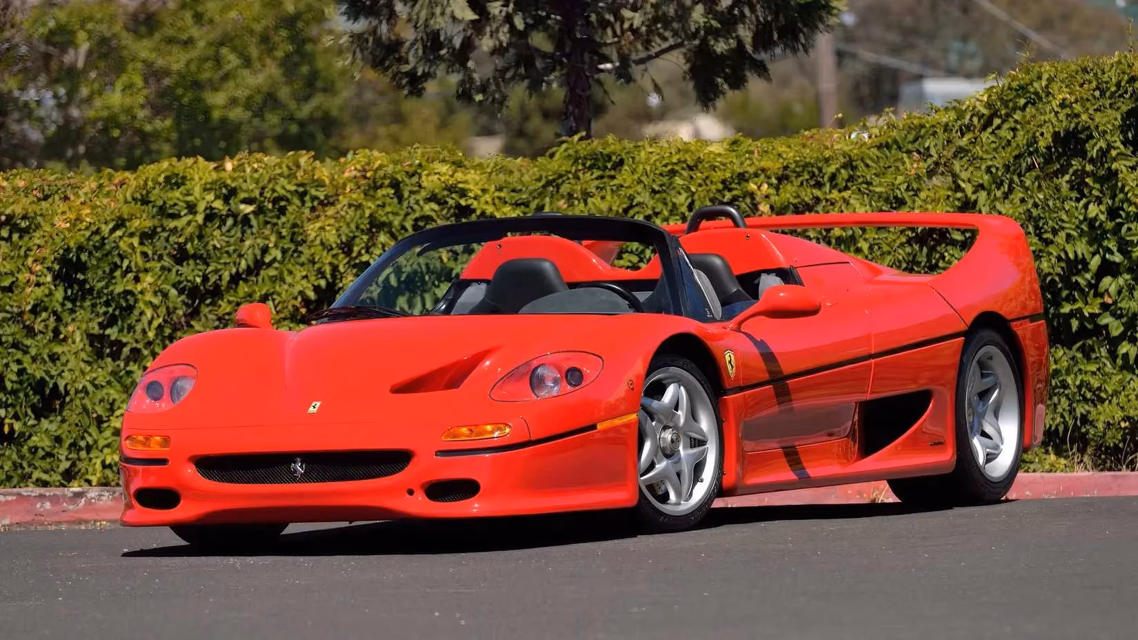 tesla-model-3-performance-outruns-supercars-costing-50-times-its-price-image-1