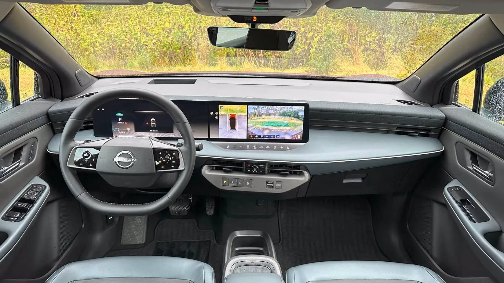 the-2026-nissan-leaf-the-accessible-and-impressive-ev-pioneer-reinvented-image-1