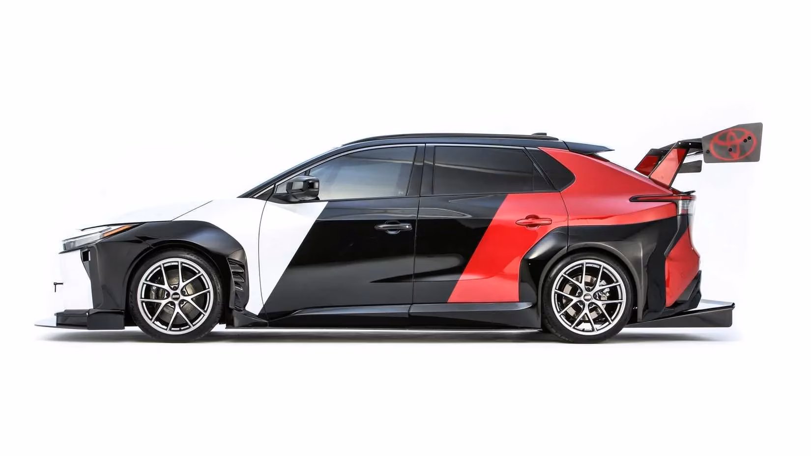 toyota-s-electrifying-track-monster-the-bz-time-attack-concept-debuts-at-2025-sema-image-1