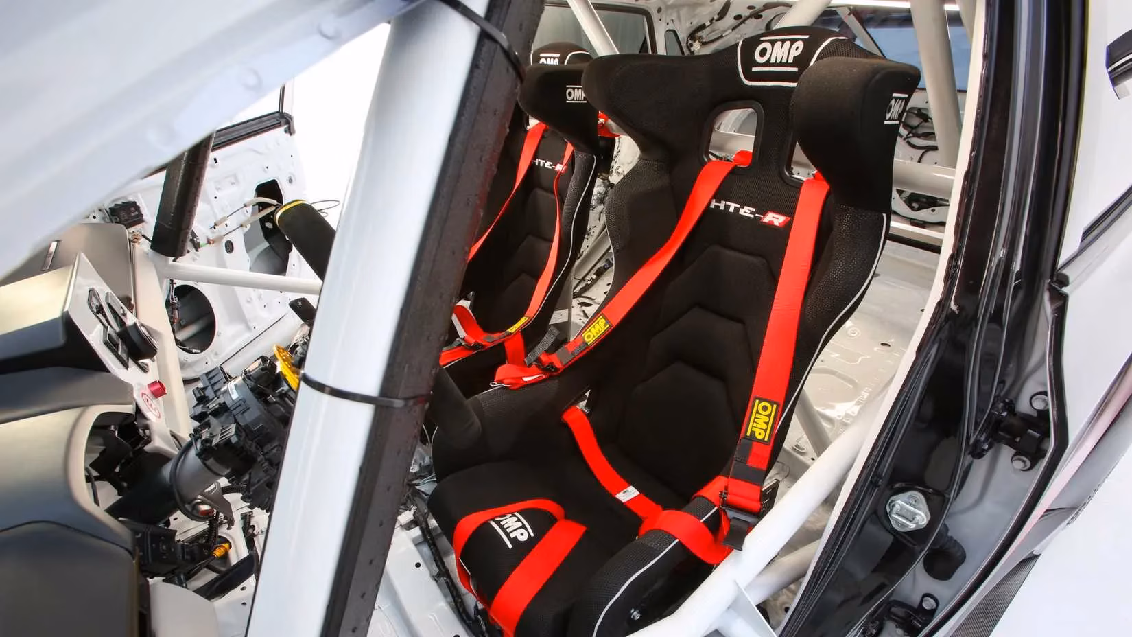 toyota-s-electrifying-track-monster-the-bz-time-attack-concept-debuts-at-2025-sema-image-2